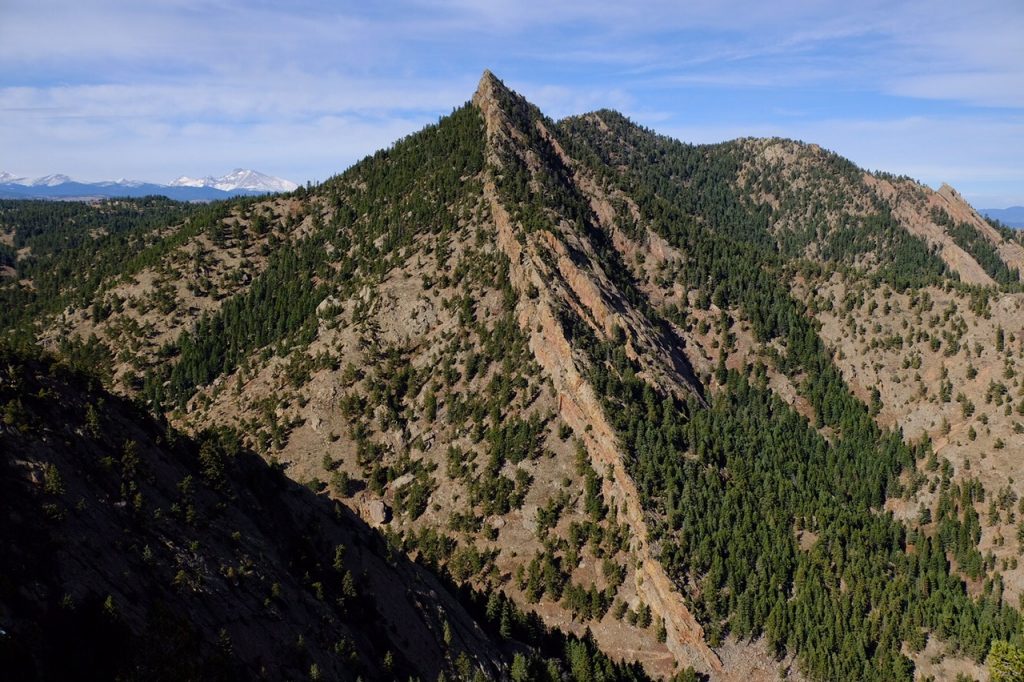 green mountain from fern canyon trail